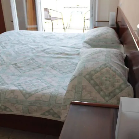 Ballas Apartment