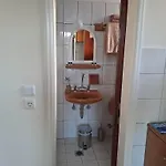 Ballas شقة أيّا إفيميا
