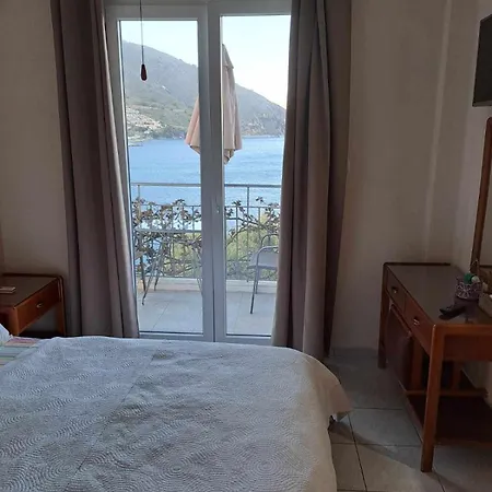 Ballas Agia Efimia