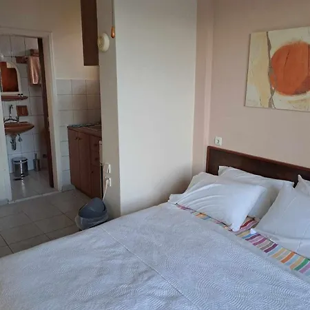 Apartament Ballas *