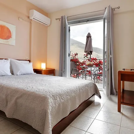 Ballas * Ajía Effimía